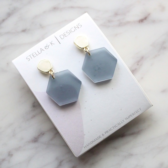 Handmade Earrings - Hexagon Resin Earrings - Light Gray, Cream - NEW - Picture 1 of 3